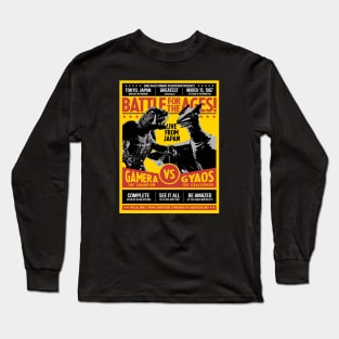 GAMERA vs. GYAOS FIGHT POSTER Long Sleeve T-Shirt